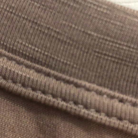 Designer T Shirt, Pristine! Perfect for Fall! - Picture 3 of 4